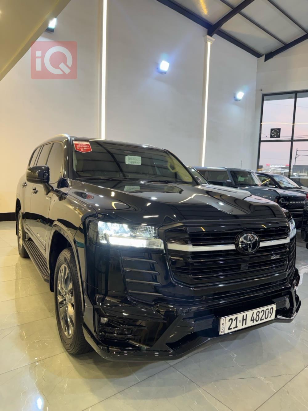 تۆیۆتا لاند کروزەر